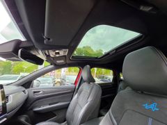Fahrzeugabbildung Arkana Esprit Alpine Mild Hybrid 140 EDC Schiebe
