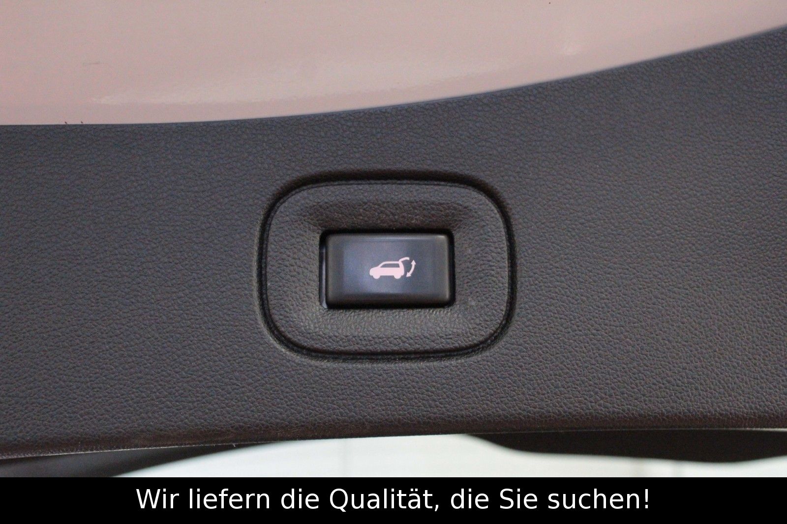 Fahrzeugabbildung Renault Koleos dCi 175 4WD X-tronic Initiale Paris