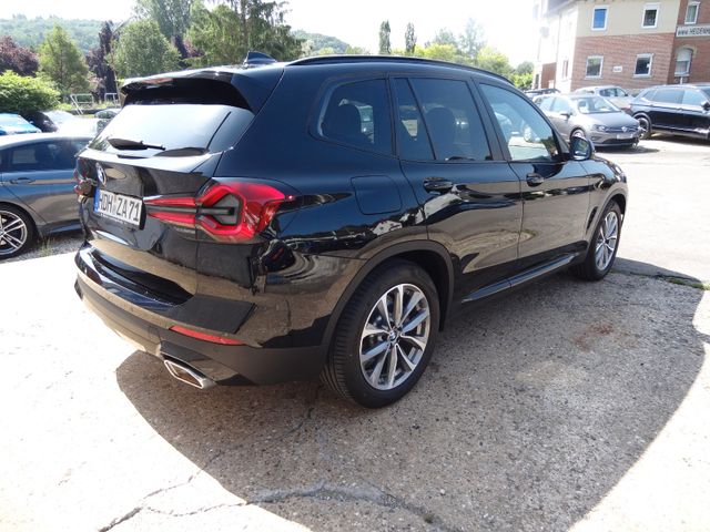Fahrzeugabbildung BMW X3 xDrive 20d/Virtual/1.Hd/Kamera/Leder/Navi/