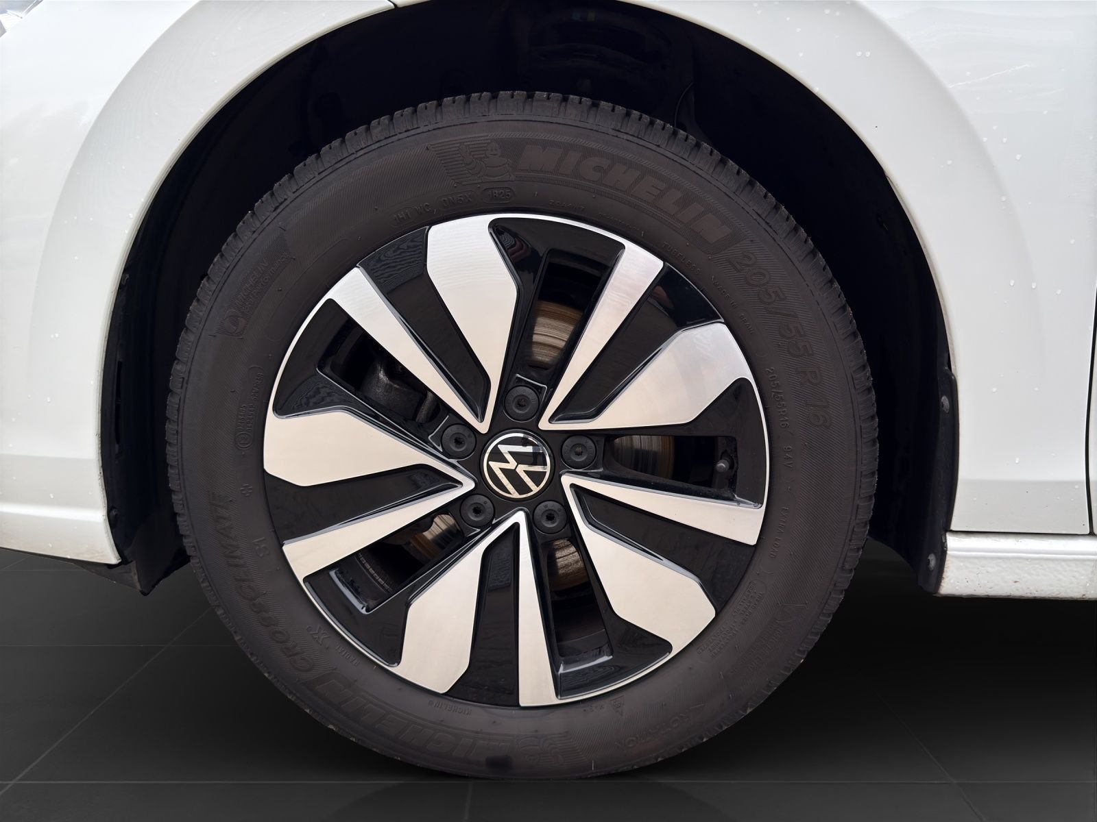 Volkswagen Golf - Bild 8