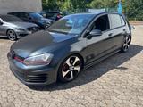 Volkswagen Golf VII Lim. Achtung!! erhöhter Ölverbrauch!!!! - VW Golf Gebrauchtwagen in Saarbrücken