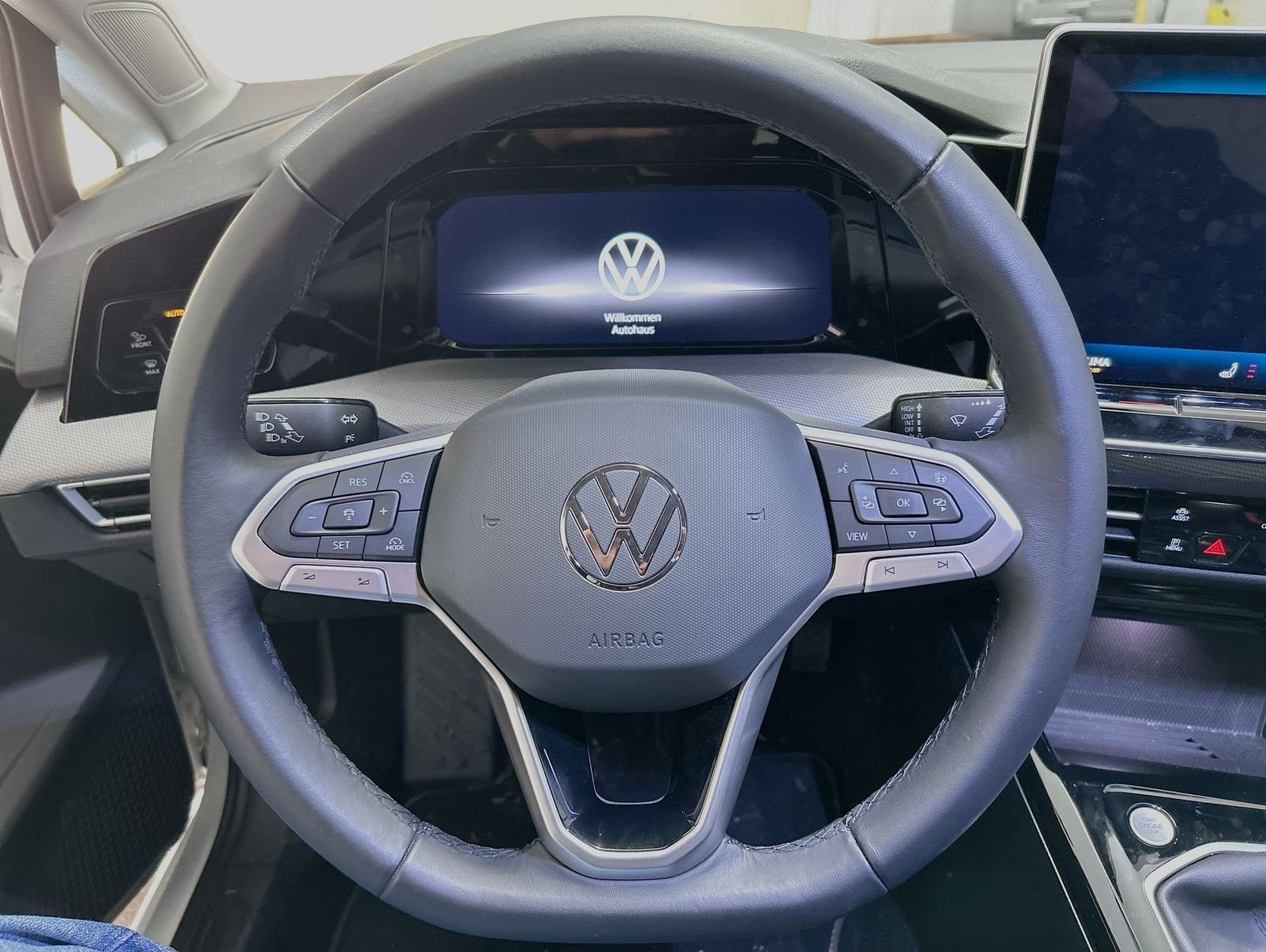 Volkswagen Golf - Bild 8