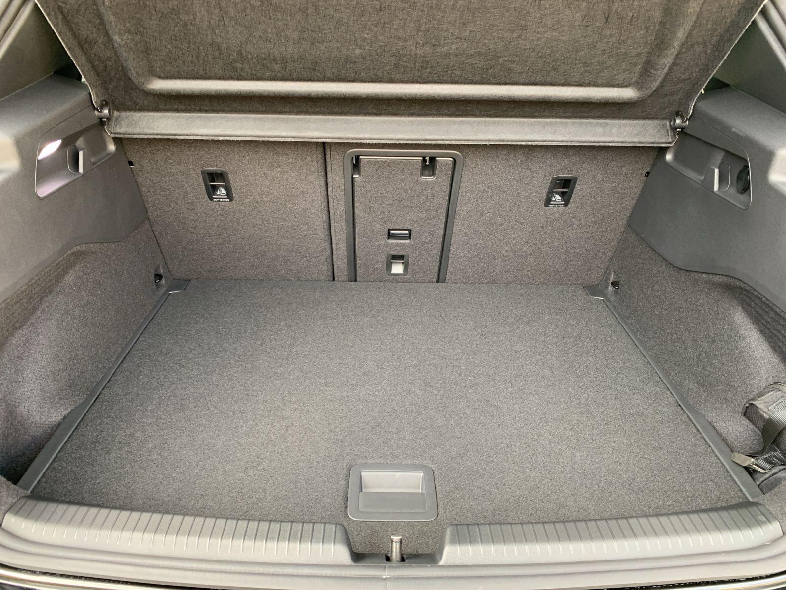 Volkswagen ID.3 Pro ENERGY AHK ACC Navi LED RFK, миниатюра 5