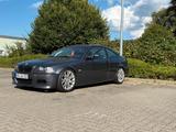 BMW E46 323i - BMW 323: Coupé, 323i