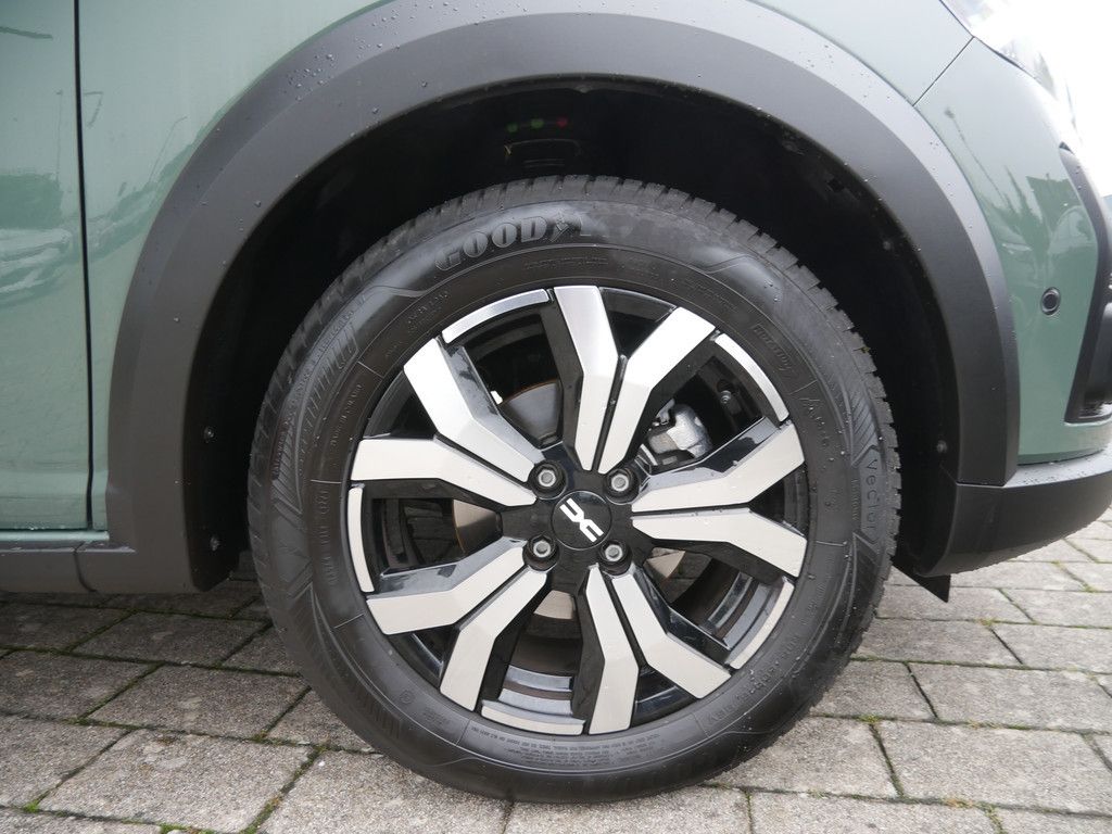 Fahrzeugabbildung Dacia Sandero Stepway Expression TCe 110 SHZ NAVI LED