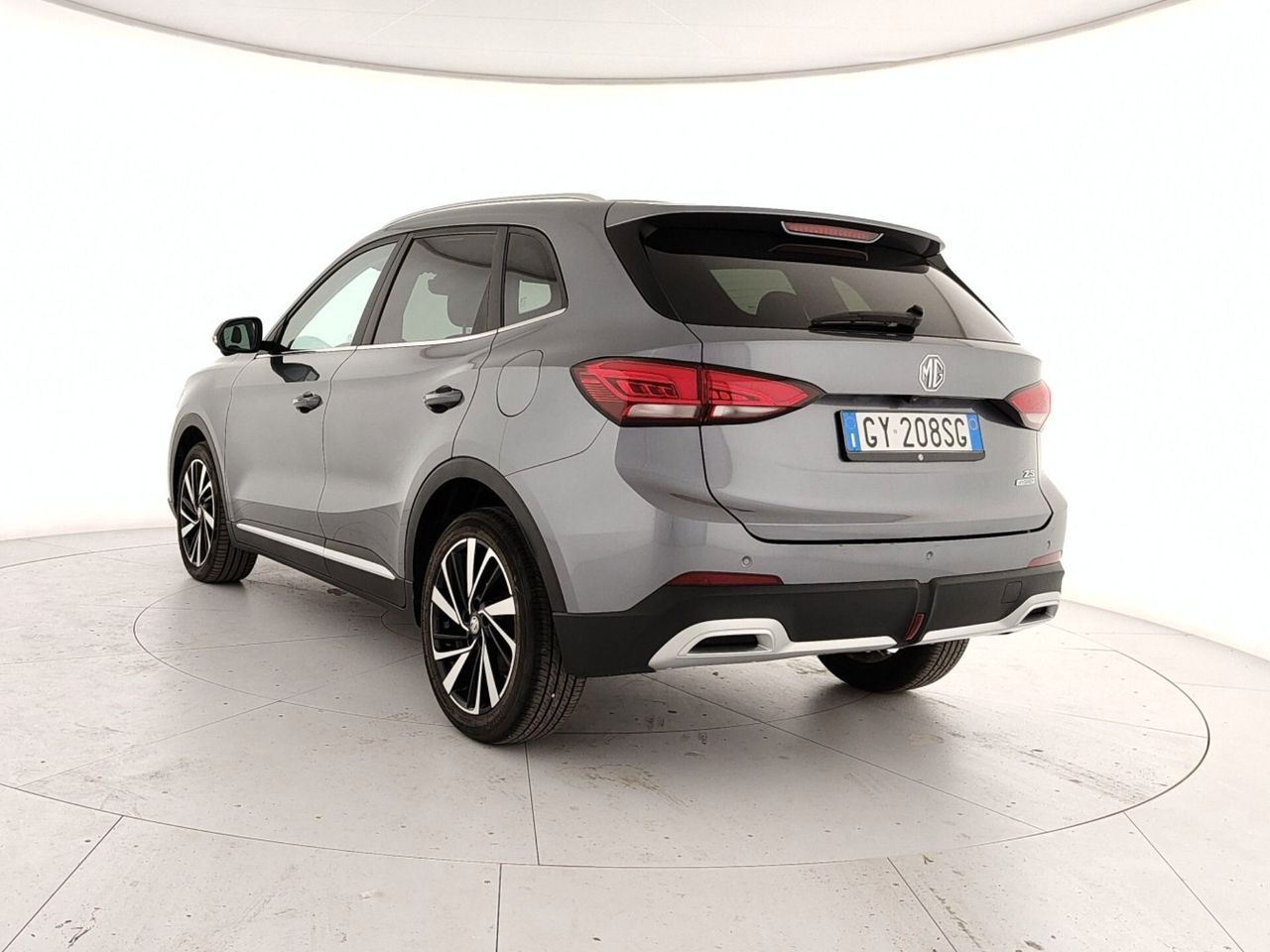 MG ZS