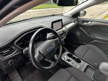Ford Focus - 12
