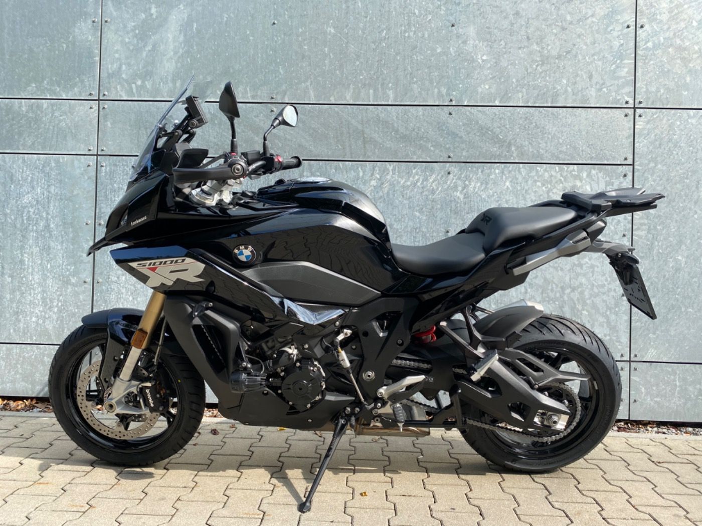 Fahrzeugabbildung BMW S 1000 XR Modell 2024 Touren- und Dynamik Paket