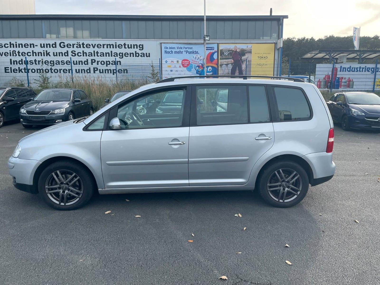 Volkswagen Touran 2004 — photo 7