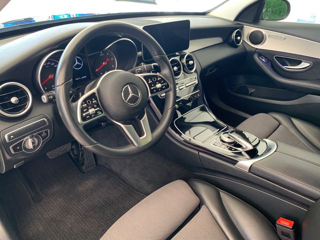 Fahrzeugabbildung Mercedes-Benz C 200 Td Avantgarde+LED+Navi+Kamera+Spur+AHK