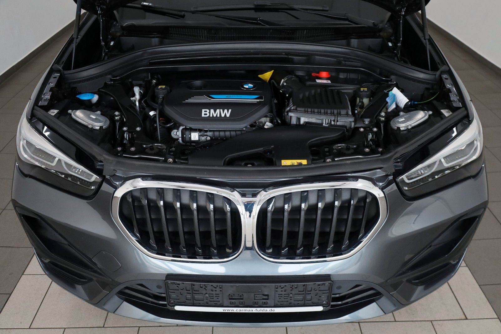 Fahrzeugabbildung BMW X1 xDrive 25 e Sport Line,Leder,Navi,LED,SH, +WR
