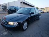 Audi A4 1.8*AHK*TÜV NEU*VIELE NEUTEILE*REP 2000EURO* - Audi A4: 8e