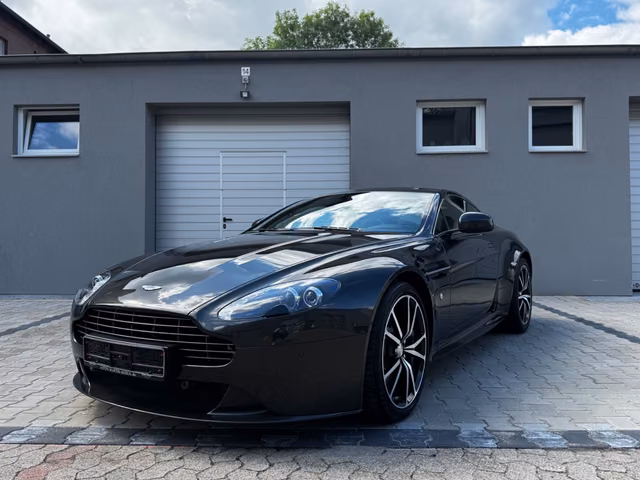 Aston Martin V8 Vantage SP10| Scheckheft| 1.Hand|Ceramic Grey