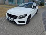 Mercedes-Benz C 200 AUTOMATIC AMG LINE LED PANORAMA