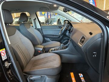 MYAUTOCENTER – Gebraucht- und Jahreswagen mit Werkstattservice in Pfaffenhofen Seat Ateca *1.HAND*SCHECKHEFT*2-ZONEN*ACC*CARPLAY*