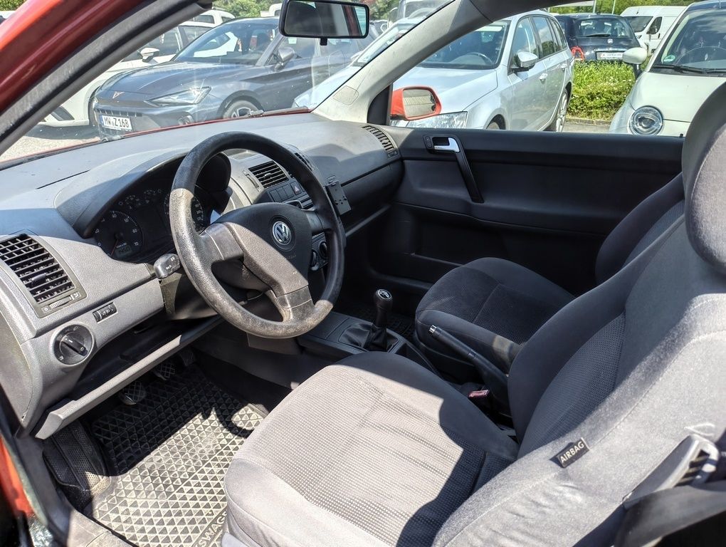 Fahrzeugabbildung Volkswagen Polo 1.2 Comfortline