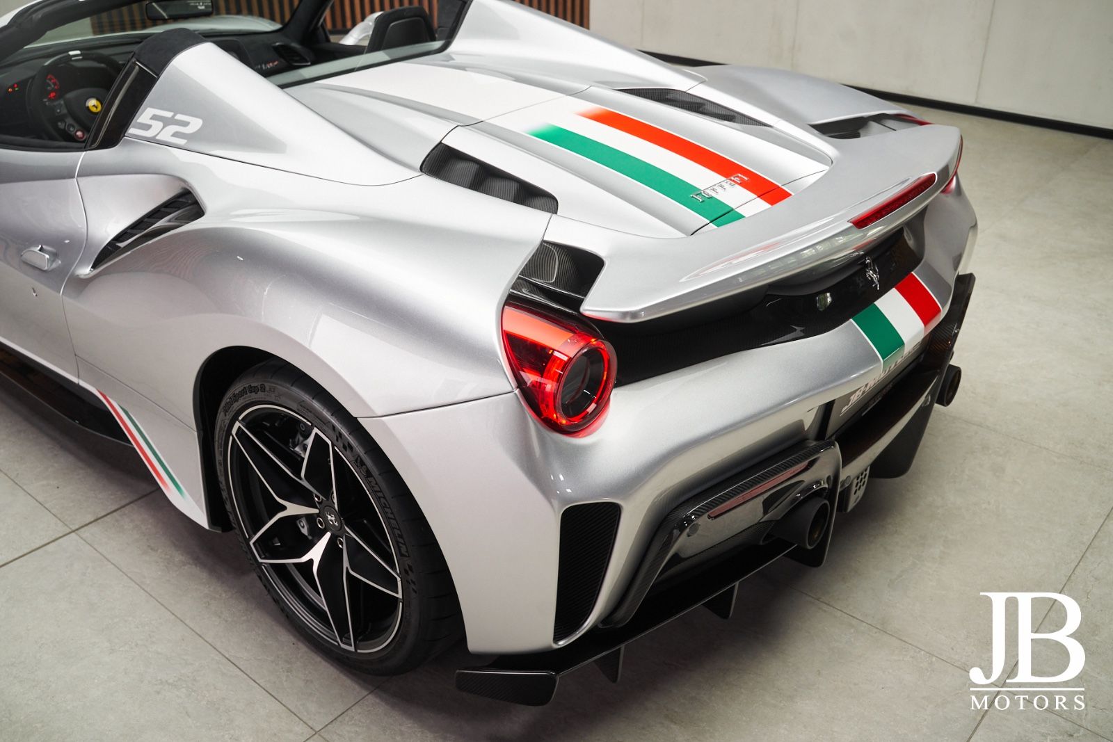 Fahrzeugabbildung Ferrari 488 Pista Spider Tailormade Special Carbon Lift