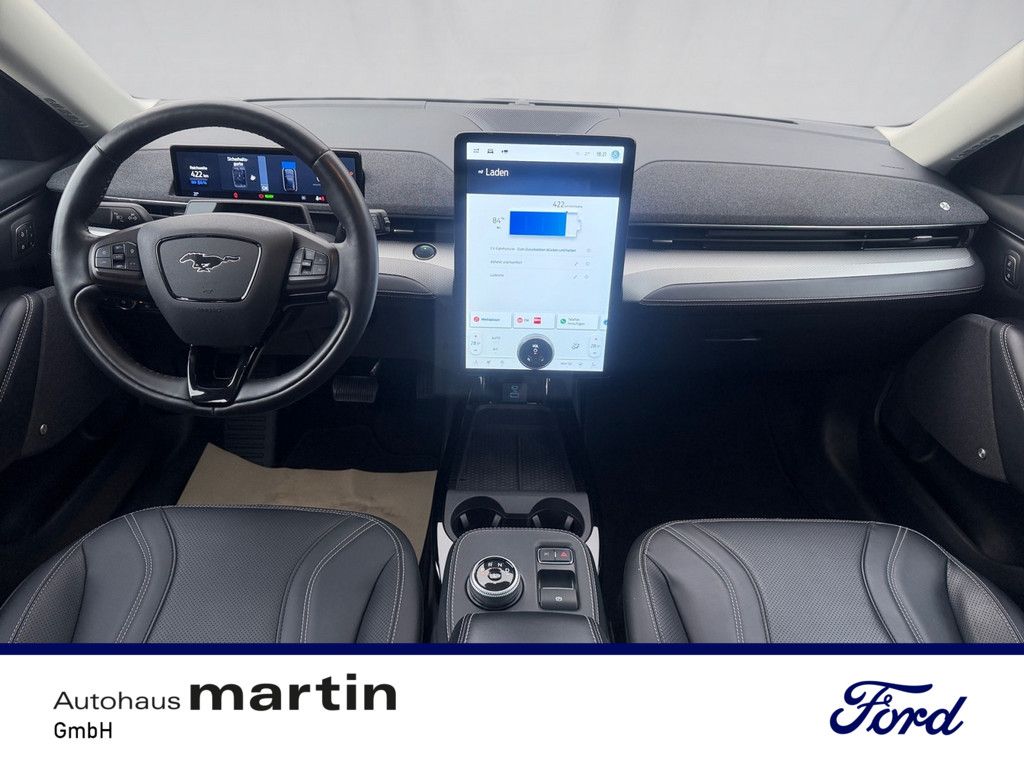 Fahrzeugabbildung Ford Mustang MACH-E Extended Range ACC LED PANO 360°