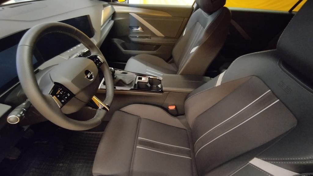Erstes Annaberger Autohaus -  Opel Astra Sports Tourer GS, LED, Sitz-Lenkradheizung - Bild 10