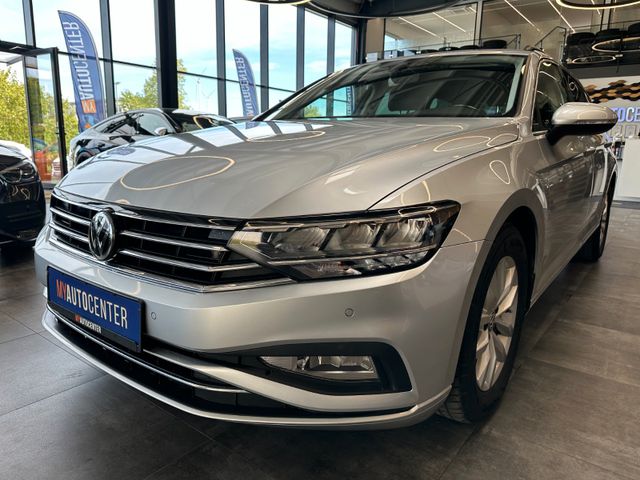 Volkswagen Passat *KEYLESS*ACC*AHK*NAV*3-ZONEN*LED*