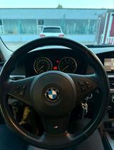 BMW E60 523i - BMW 5er Reihe: E60