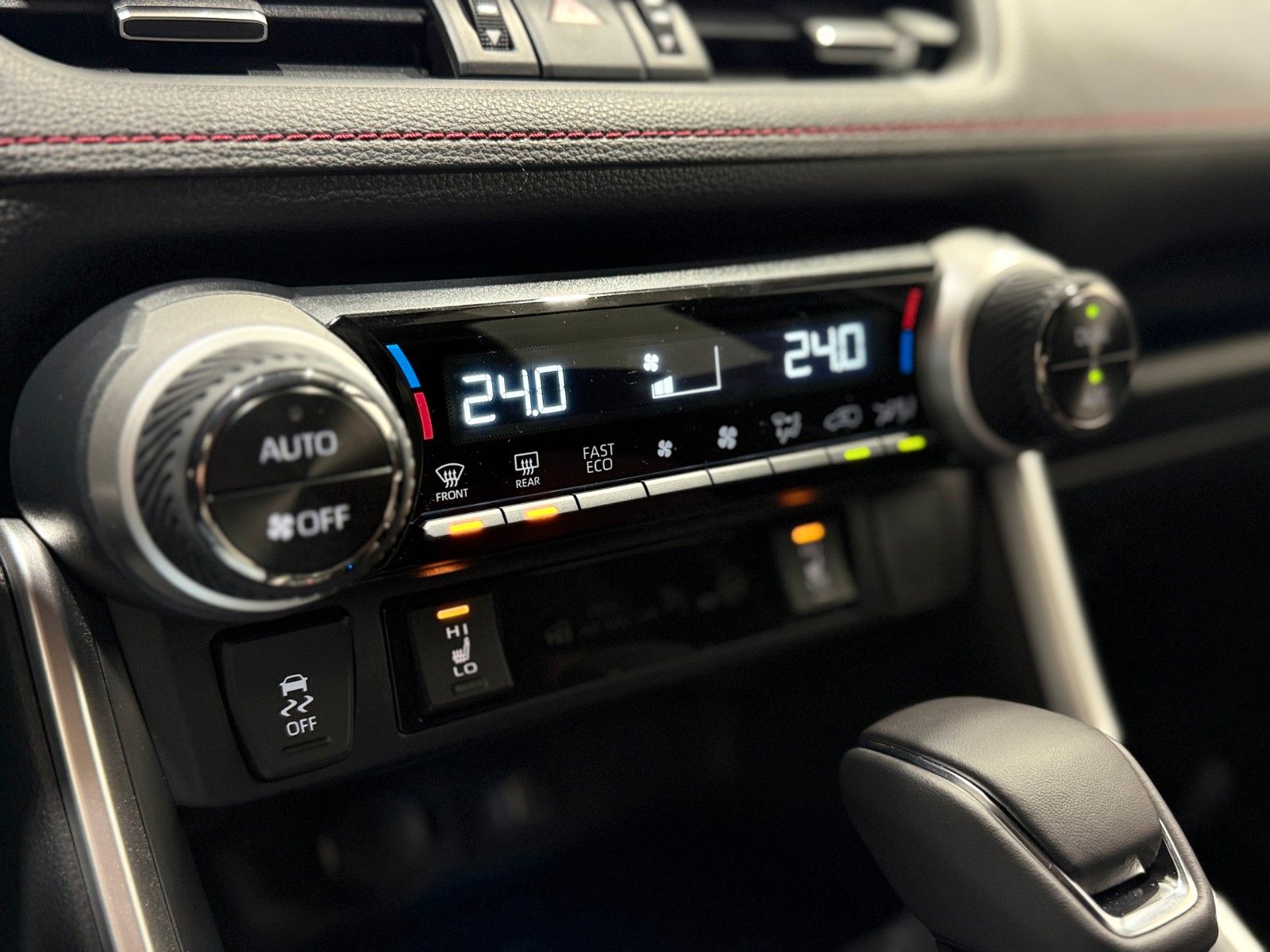 Fahrzeugabbildung Suzuki Across 2.5 Plug-In Hybrid Comfort+ E-Four