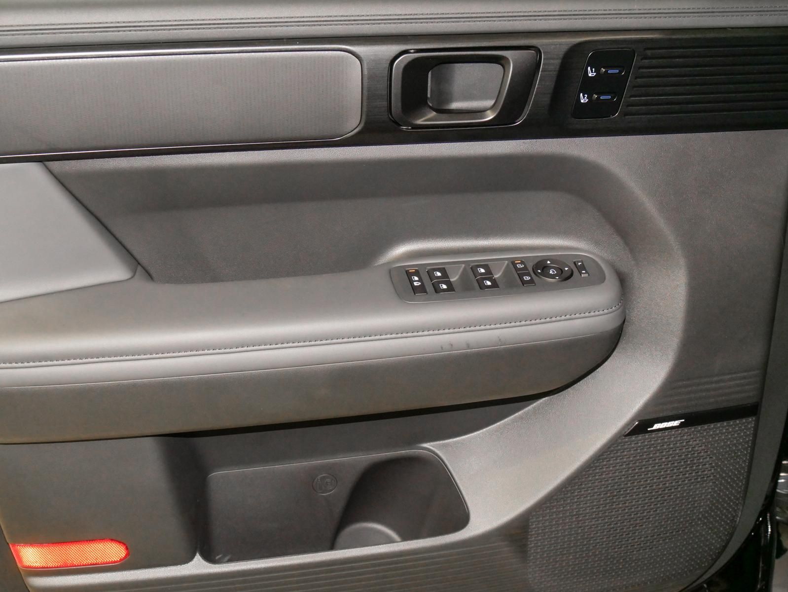 Hyundai SANTA FE - Bild 17
