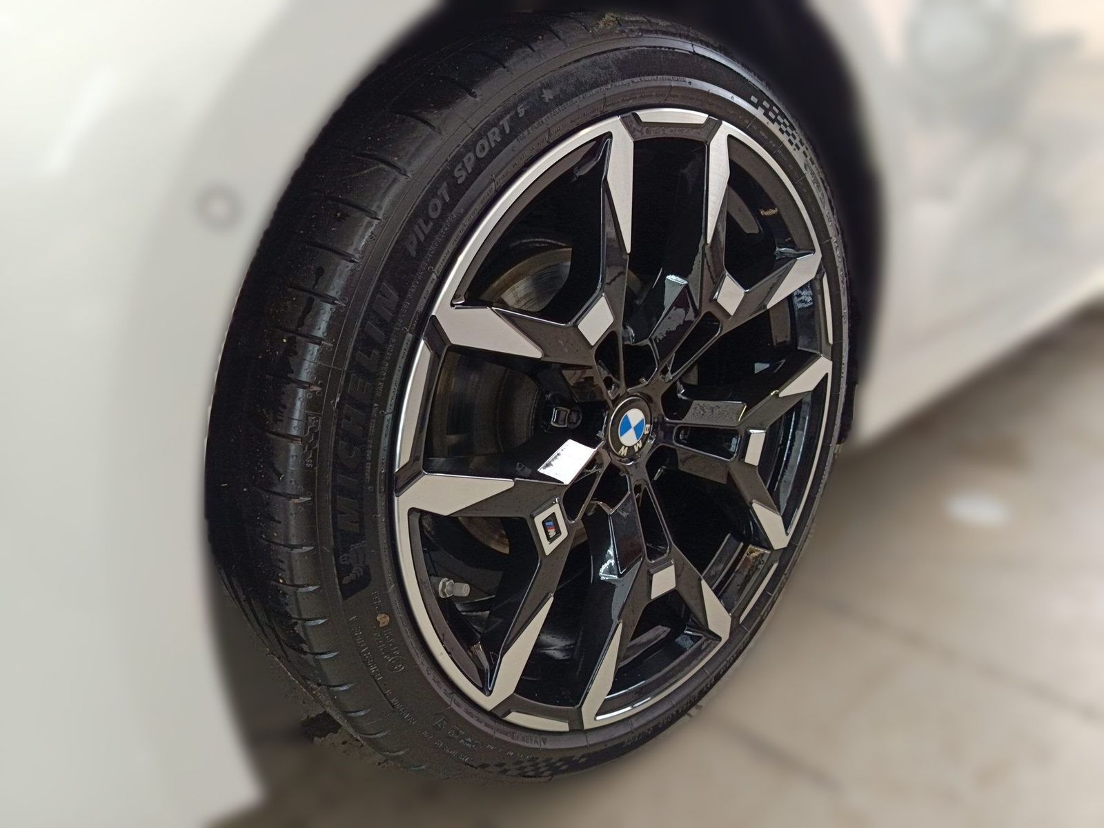 BMW 320 - Bild 11