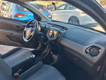 Peugeot 108 - 8