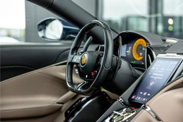 صورة مصغرة 13 لـ 2021 Ferrari ROMA