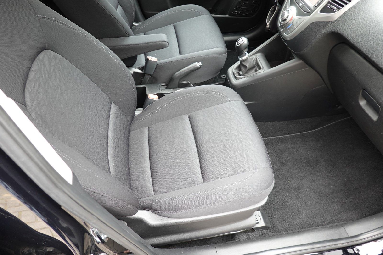 Fahrzeugabbildung Hyundai ix20 1.4 blue YES! Plus