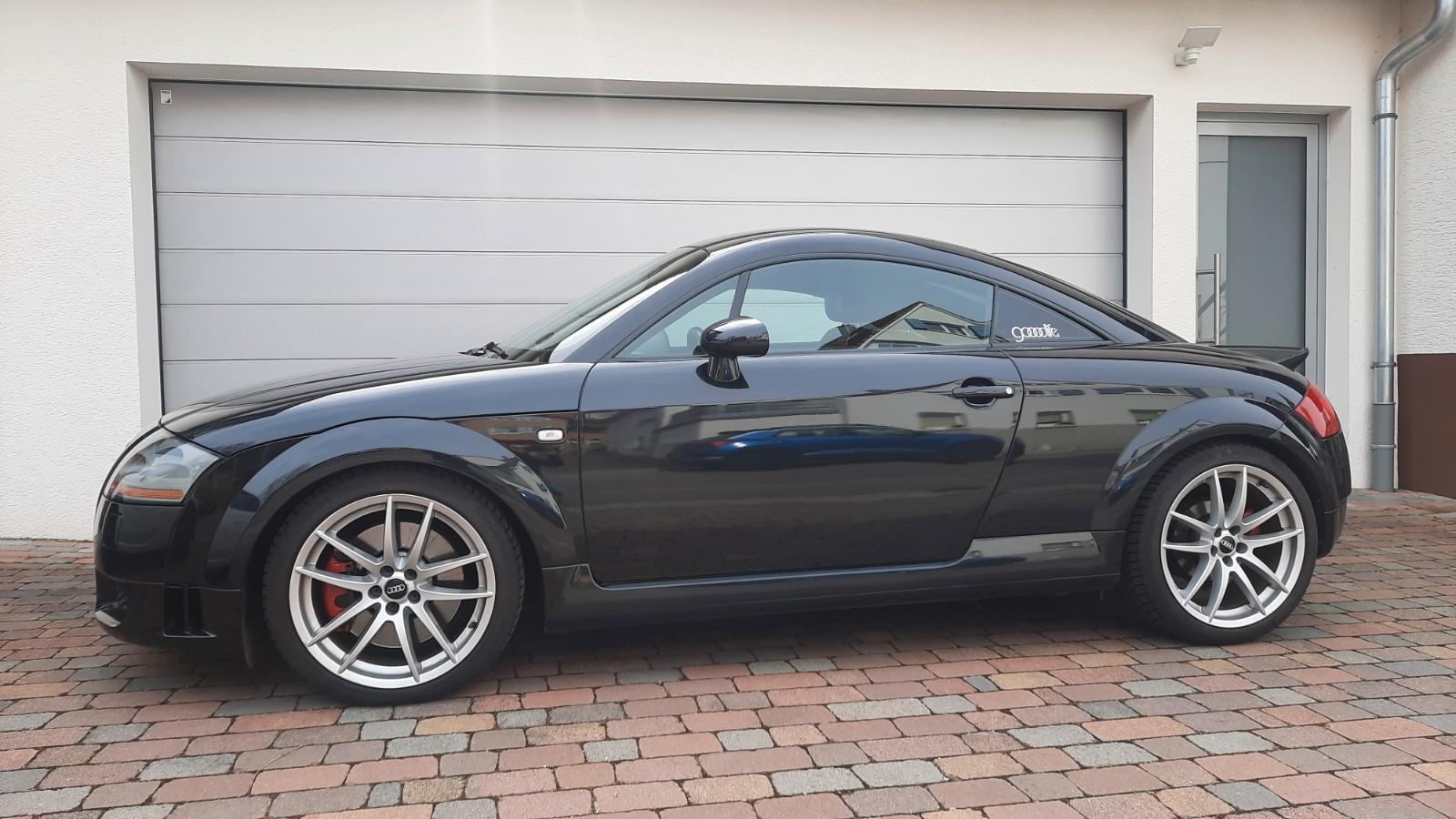Audi TT Coupe 3.2 quattro 8N - Handschalter, schwarz