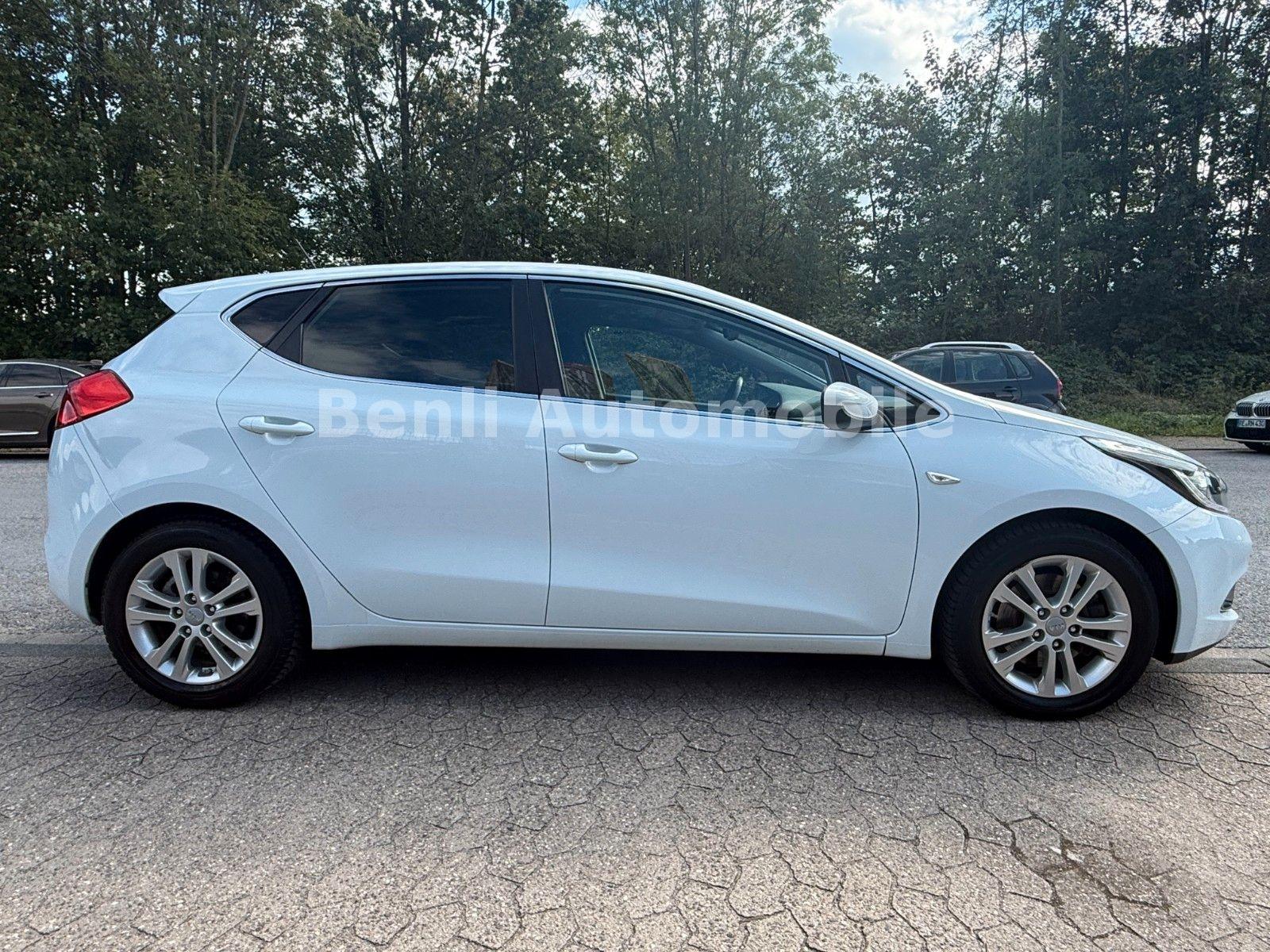 Kia cee'd / Ceed Dream Team/NAVI/SHZ/KAMERA/TMP/LED/