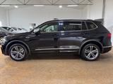 Volkswagen Tiguan Allspace R-Line 4Motion DSG/PANO/AHK/19" - Volkswagen mit Diesel-Antrieb: Taxi