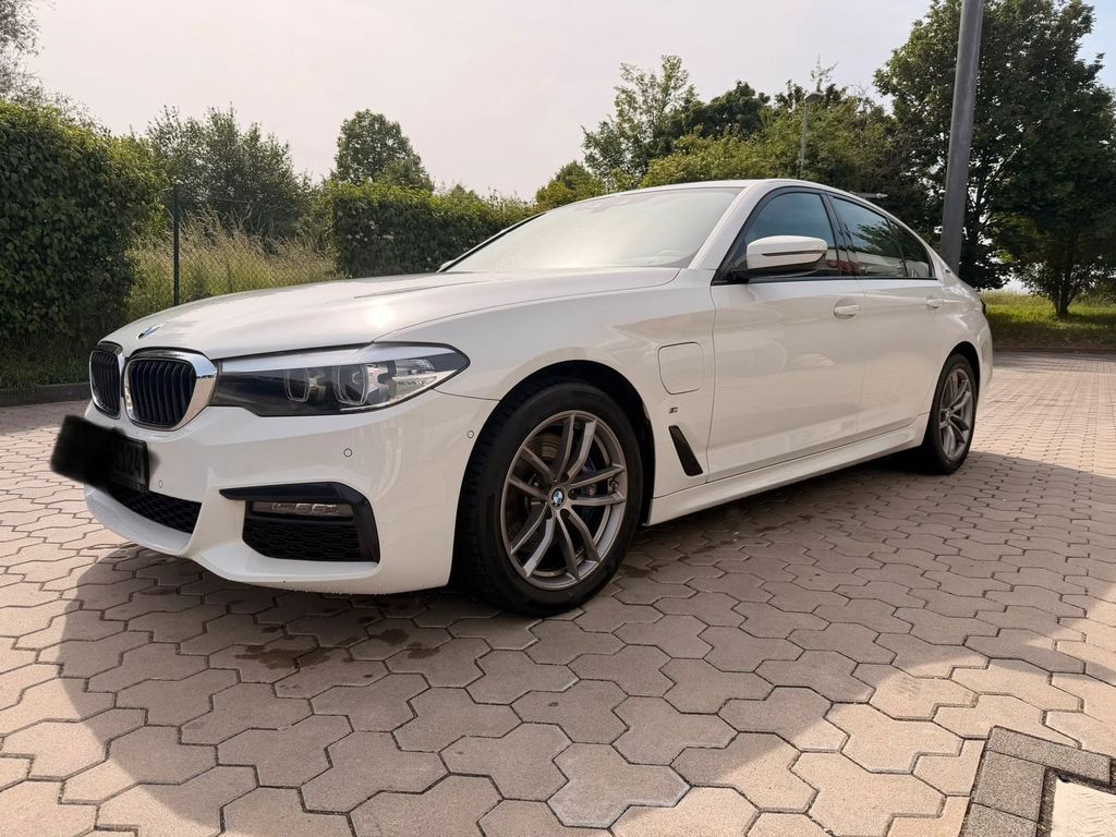 Image of BMW 530