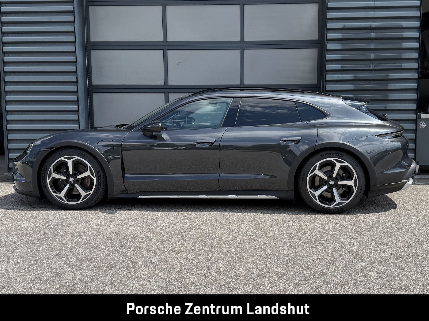 Porsche Taycan 4 Cross Turismo BOSE Panoramadach foto 3