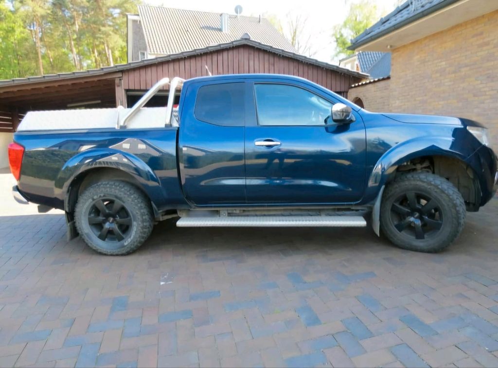 Image of Nissan NP 300