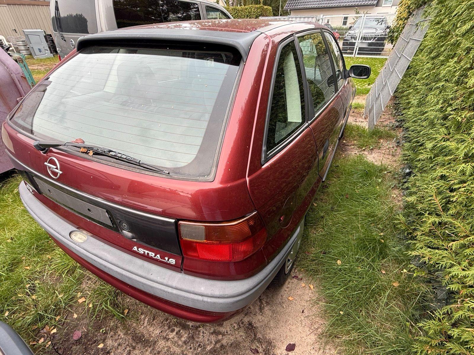 Opel Astra