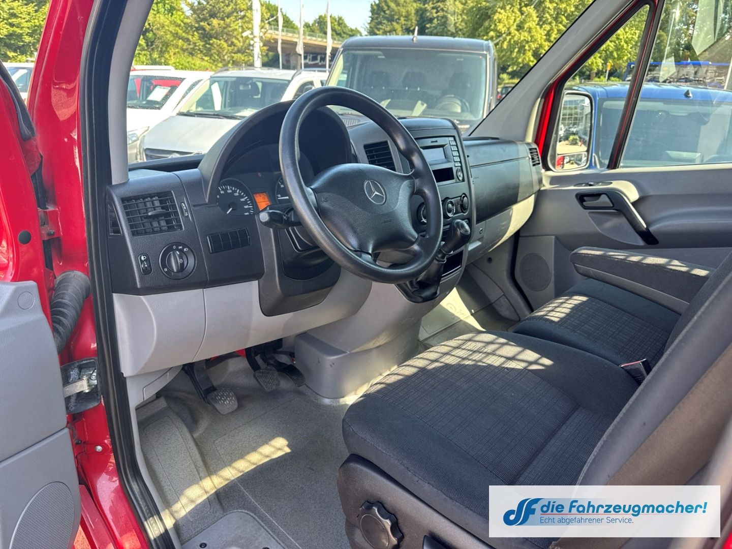 Fahrzeugabbildung Mercedes-Benz Sprinter II Pritsche 314 CDI  Klima el.SP Spieg.