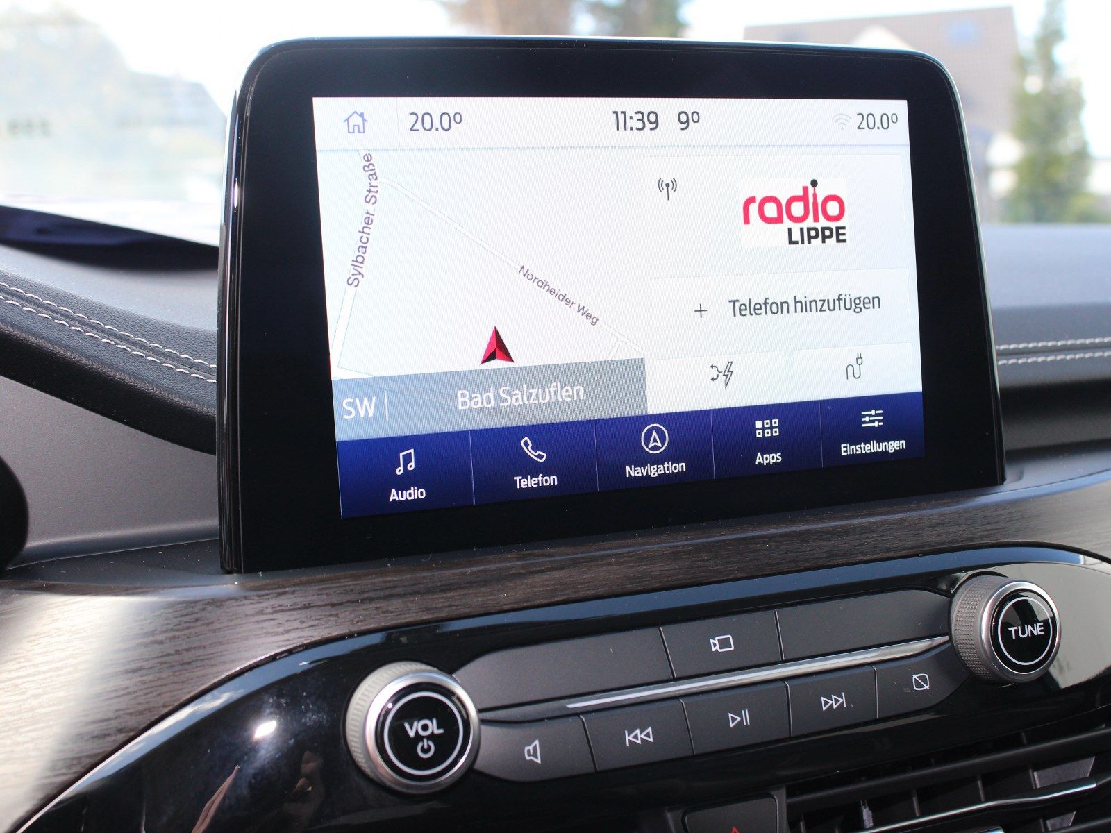 Fahrzeugabbildung Ford Kuga Plug-In Hybrid Vignale 2,5 Duratec