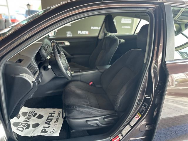 Lexus CT 200h  Dynamic – Hybrid