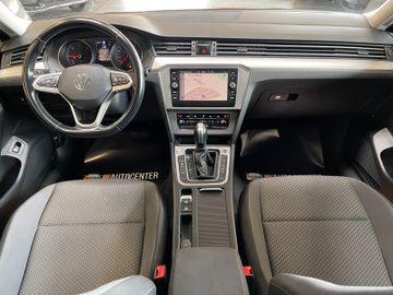 Volkswagen Passat Variant *LED*AHK*ACC*3ZONEN*1HAND*