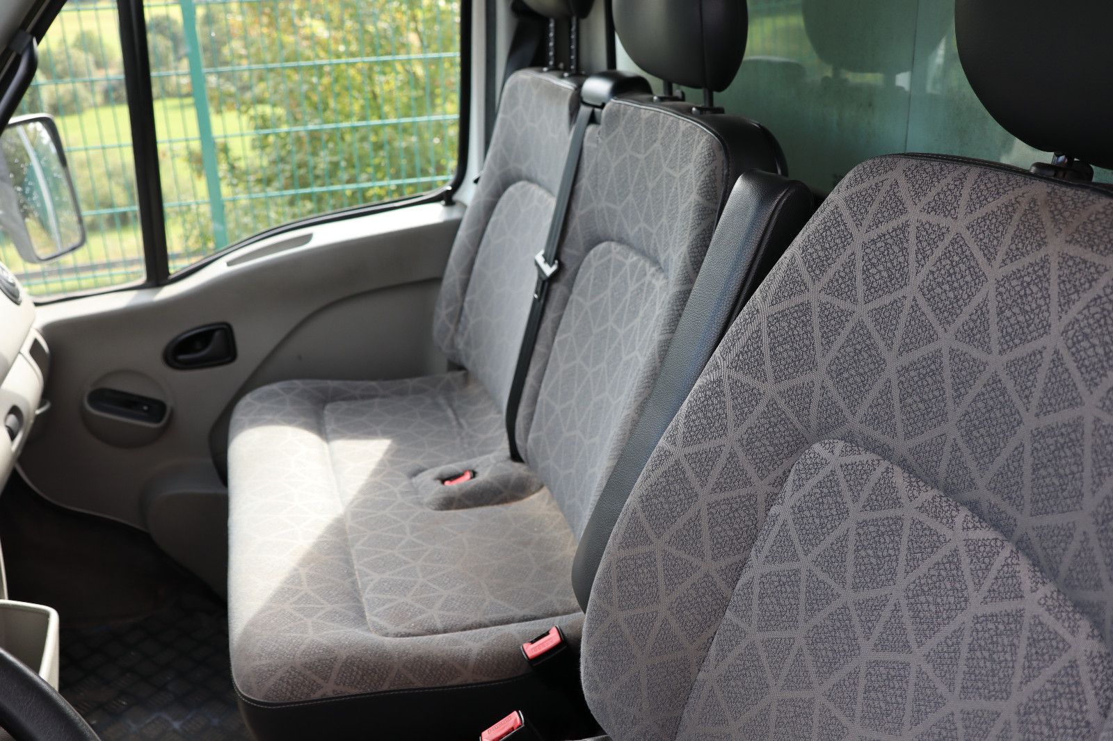 Fahrzeugabbildung Renault Mascott 3.0 Diesel Koffer Klima 3-Sitzer