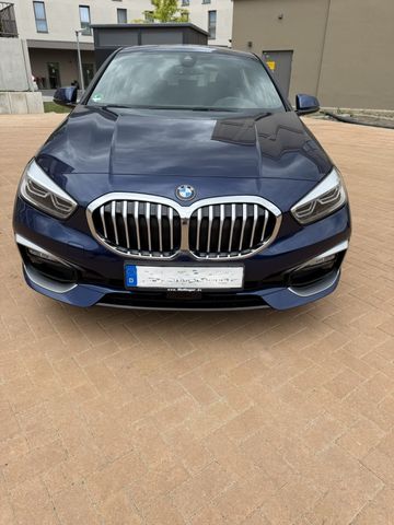 BMW BMW 120dxDrive LuxuryLine|Business Paket|HUD|H&amp;K