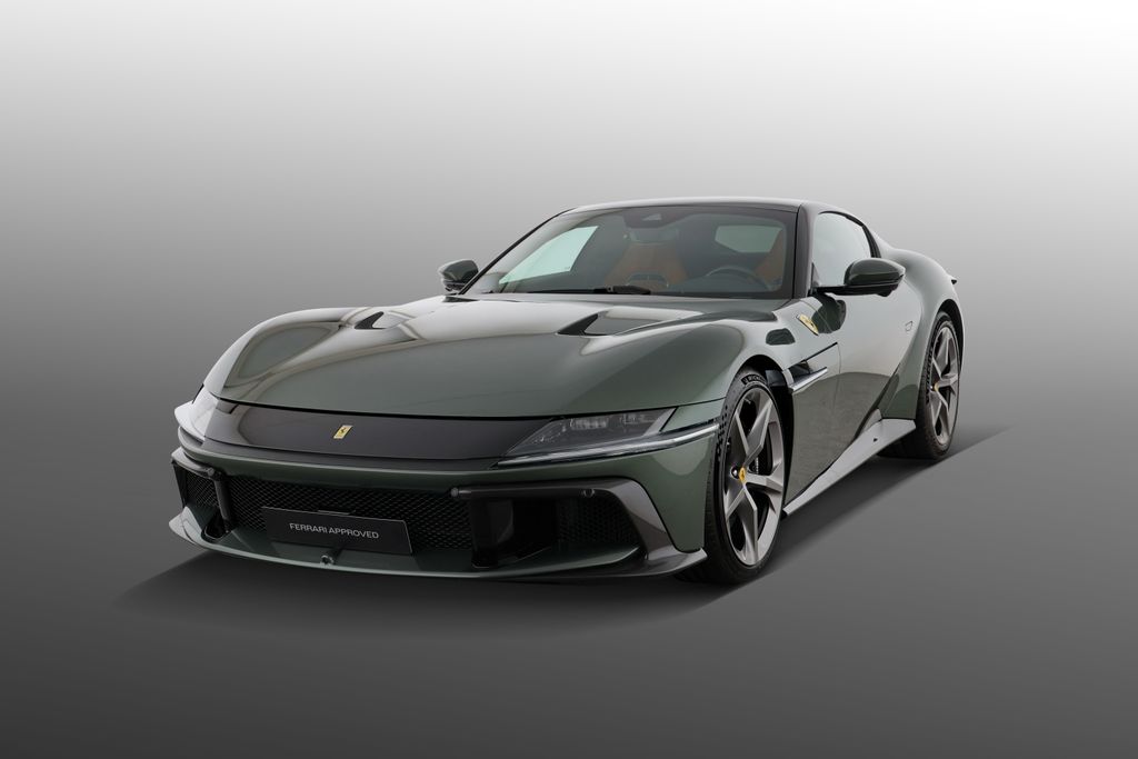 Image of Ferrari 12Cilindri