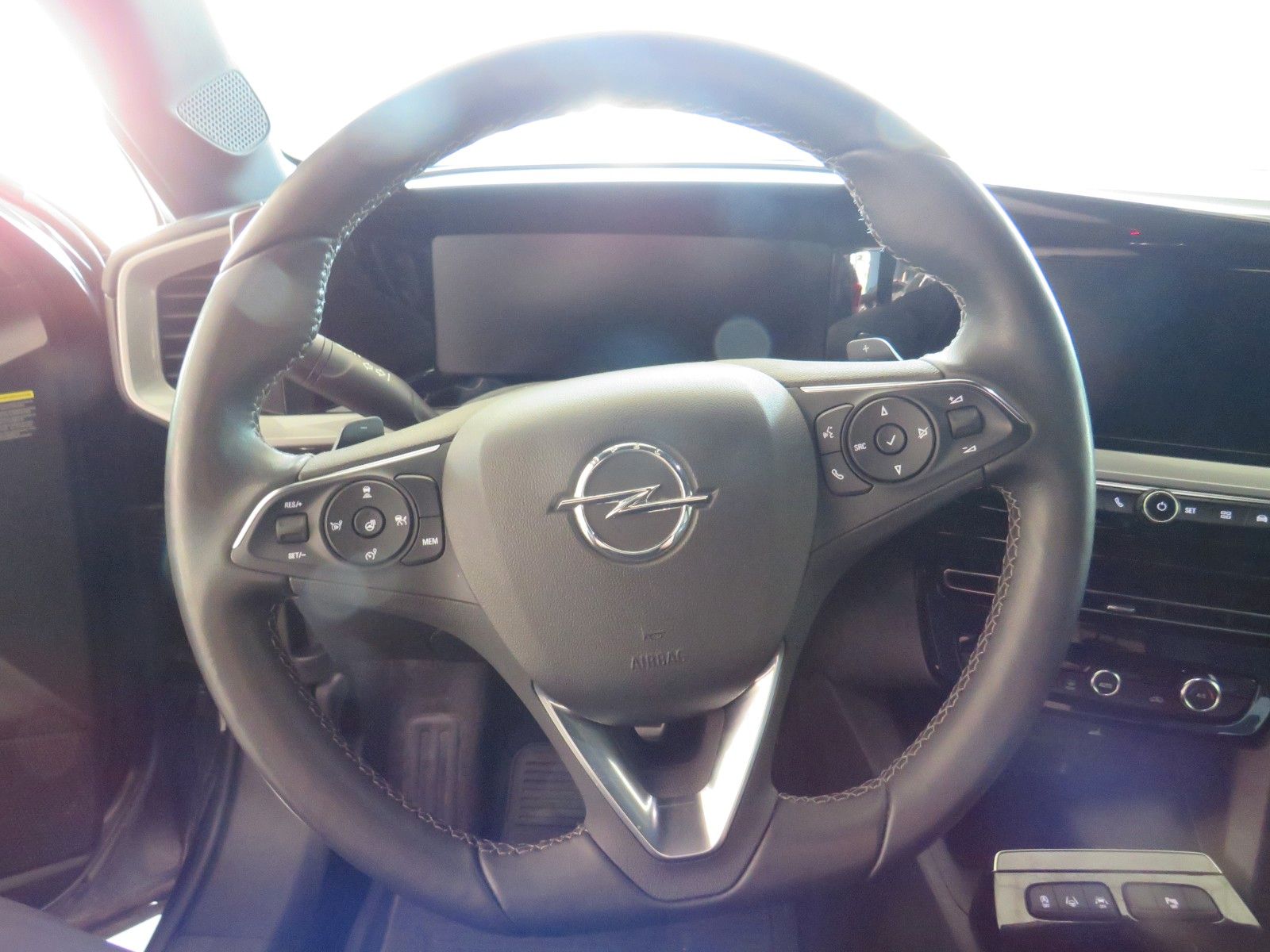 Fahrzeugabbildung Opel Mokka Ultimate *Autom* LED*Drive Assist*Massage*