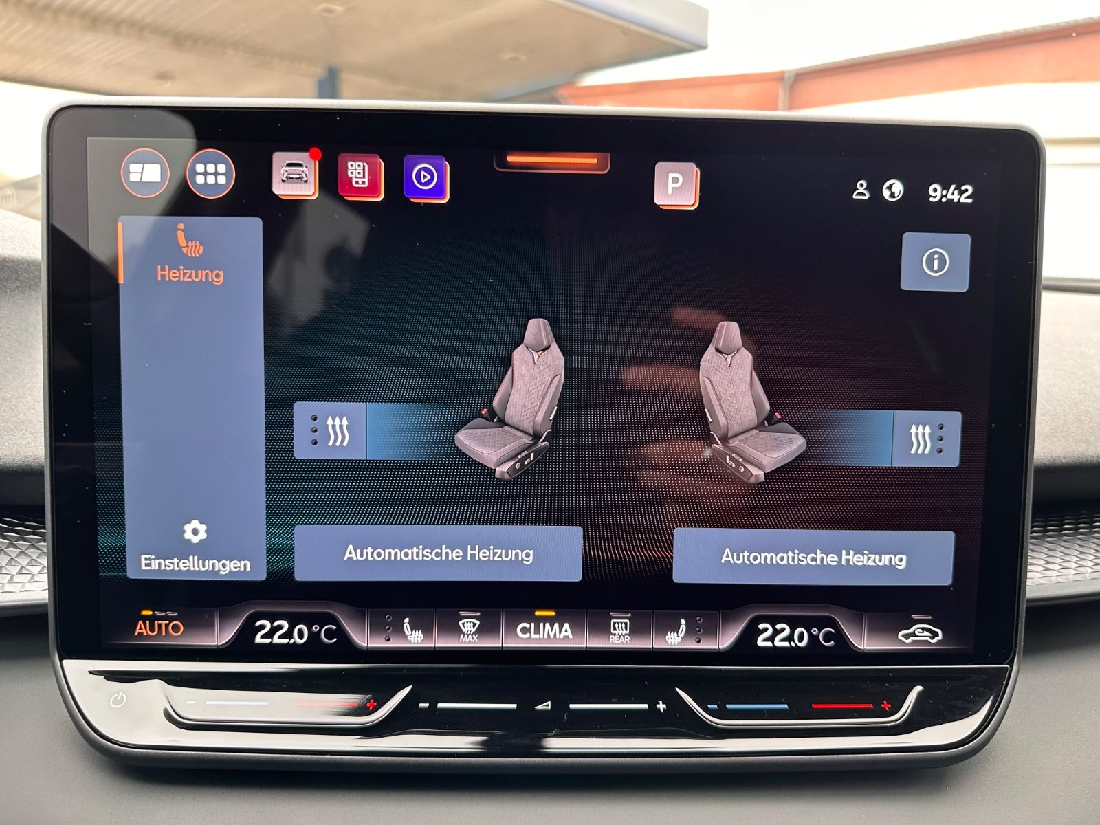 Fahrzeugabbildung CUPRA Terramar 1.5 eTSI DSG AHK/ACC/LED/RFK/APP