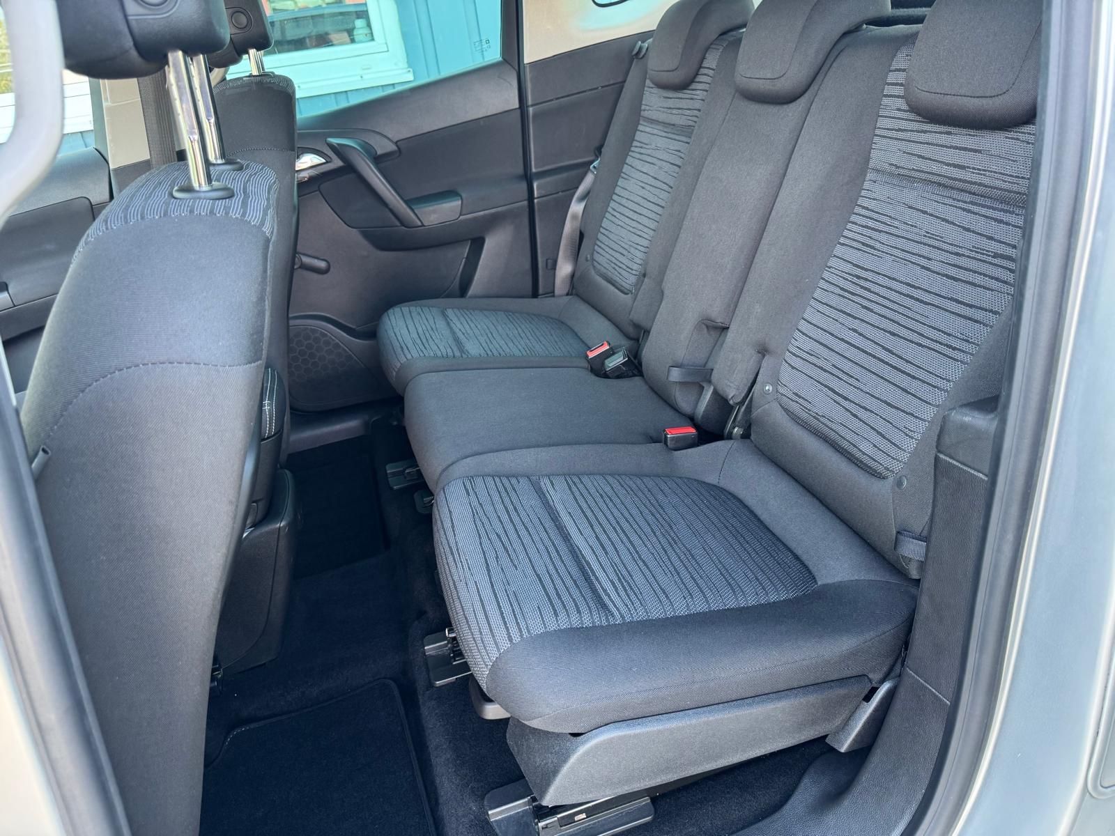 Fahrzeugabbildung Opel Meriva B Style°AHK°Kamera°