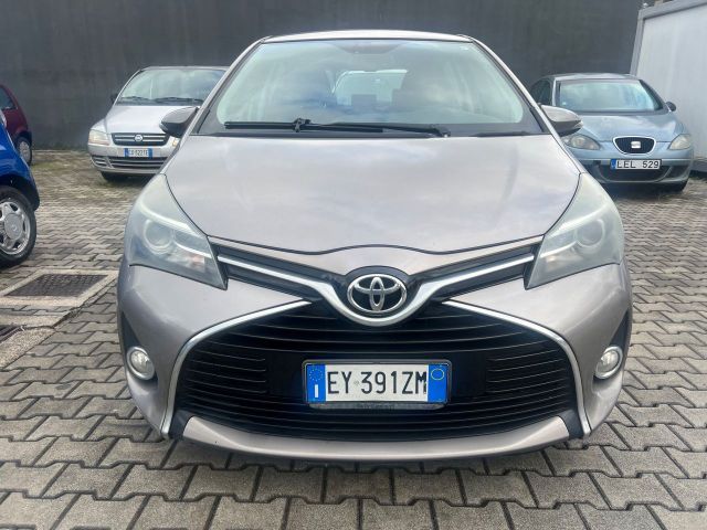 Toyota Yaris 1.4 D-4D 5 porte Lounge