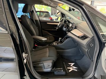 BMW 225 Active Tourer - 11